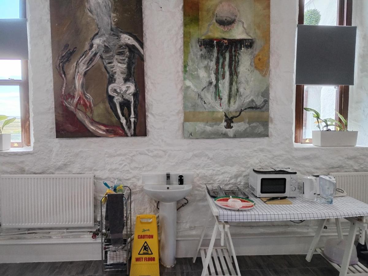 Vila The Burren Art Gallery Built In 1798 Tubber Exteriér fotografie