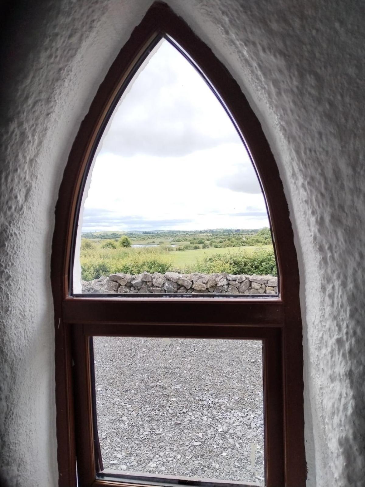 Vila The Burren Art Gallery Built In 1798 Tubber Exteriér fotografie