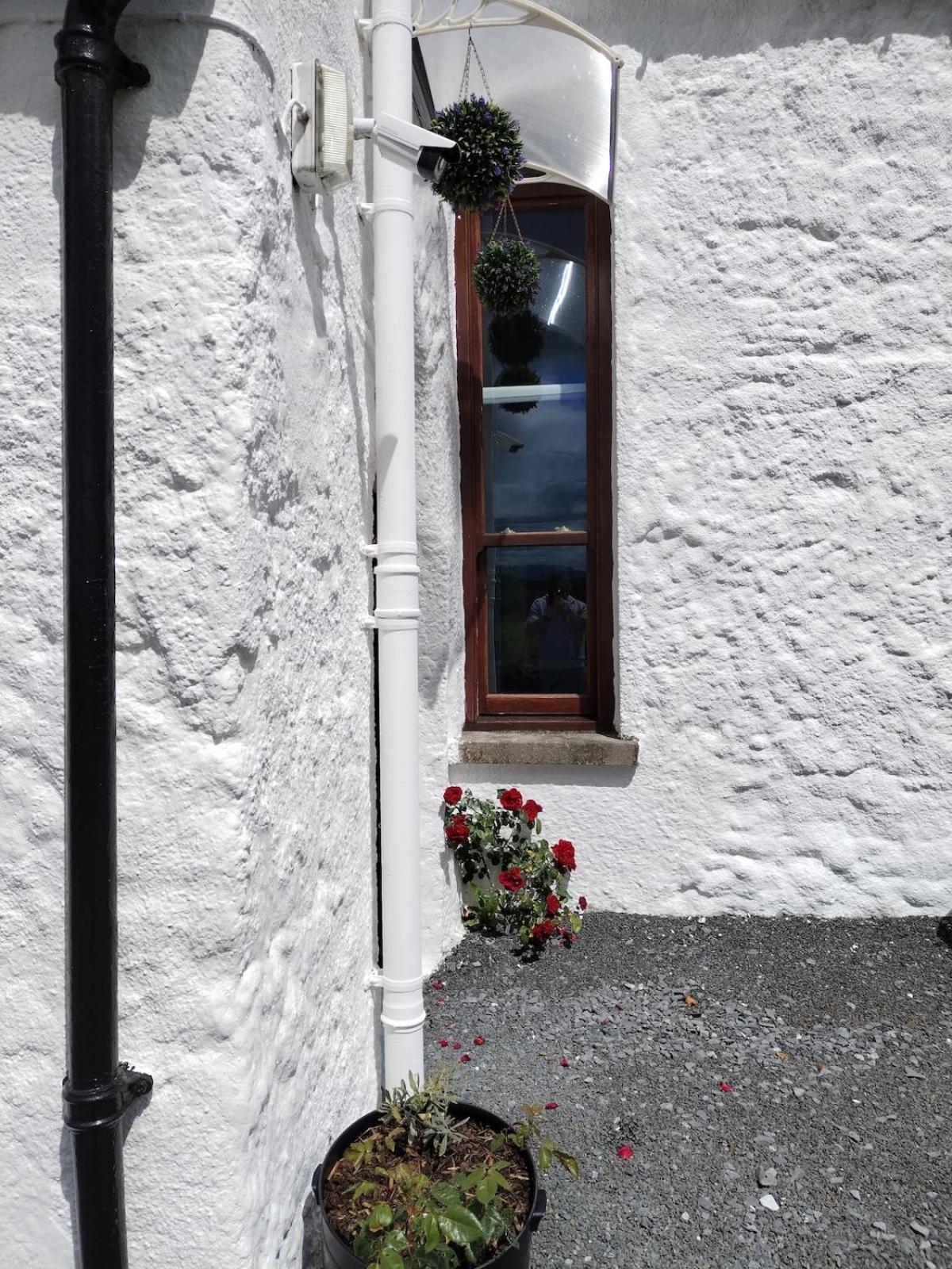 Vila The Burren Art Gallery Built In 1798 Tubber Exteriér fotografie